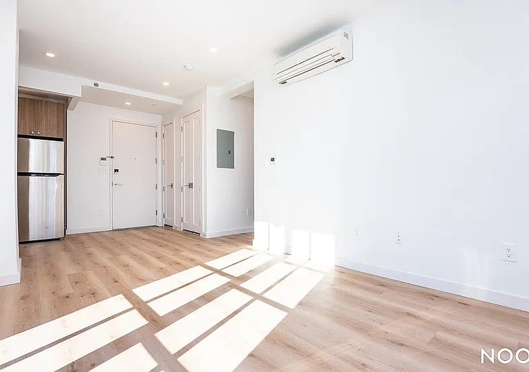 68 Gold St #5C — Photo 4