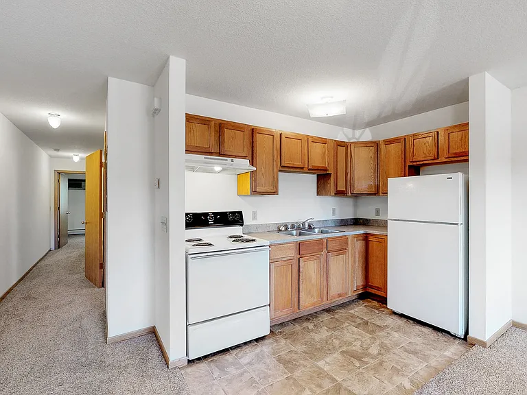 Ashford Apartments — Photo 30