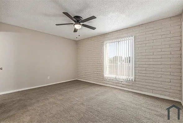 407 N Williams — Photo 13