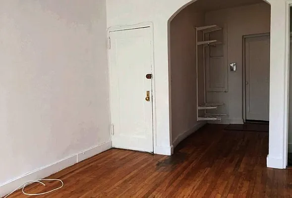 Rented by Waverly Realty Associates | media 16