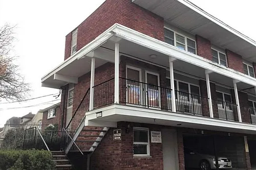 320 Elm Ave Photo 1