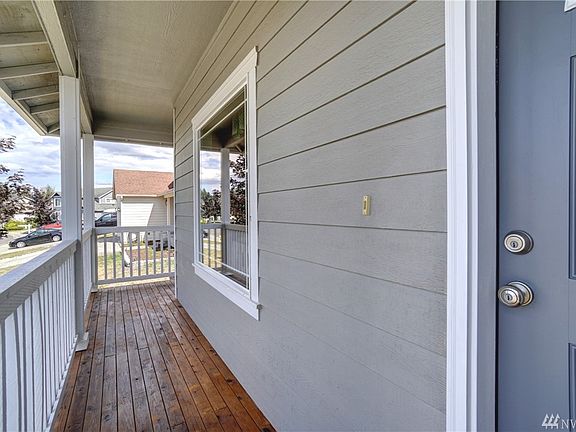 3rd image of 237 Allison Ave W