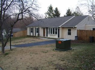 1000 Folcroft Ln, Upper Marlboro, MD 20774