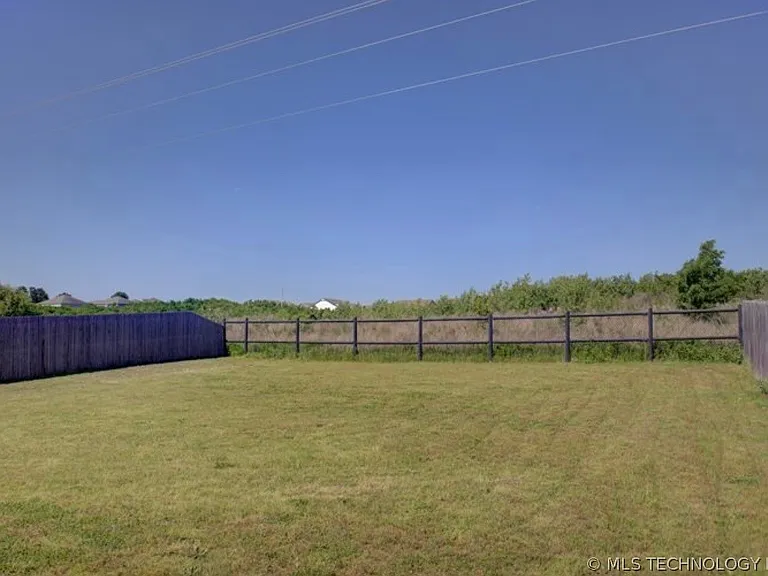 7012 S Elder Ave — Photo 47