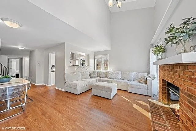 839 N Center St — Photo 17