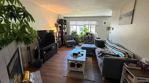 1624 201st Pl SE #6-D Photo 1