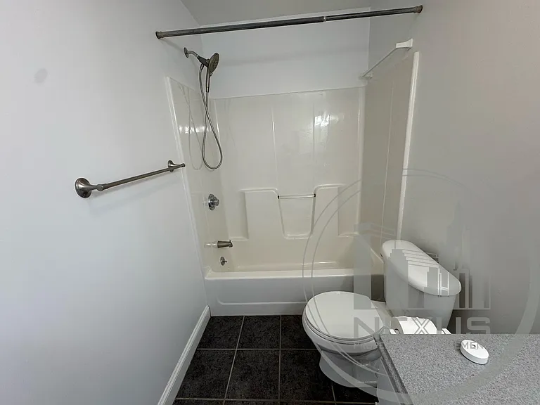7 Birchbrush Ln — Photo 37