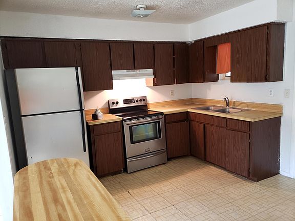 2nd image of 15472 Alma Ave APT B