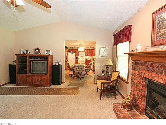 4th image of 333 Kansas Ave