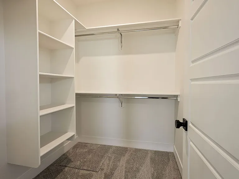 1025 Adamite Rd — Photo 11
