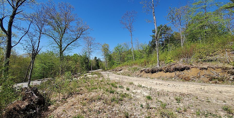 2nd image of 270 Water Village Rd