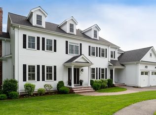 39 Dogwood Ln, Needham, MA 02492