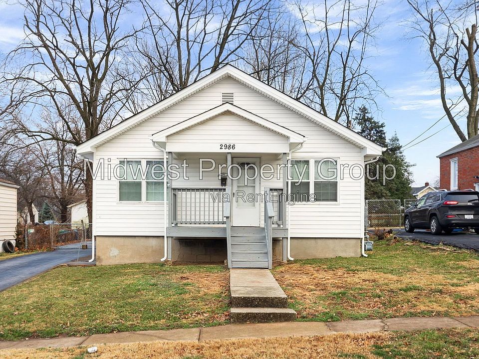 1st image of 2986 Kincaid Ave