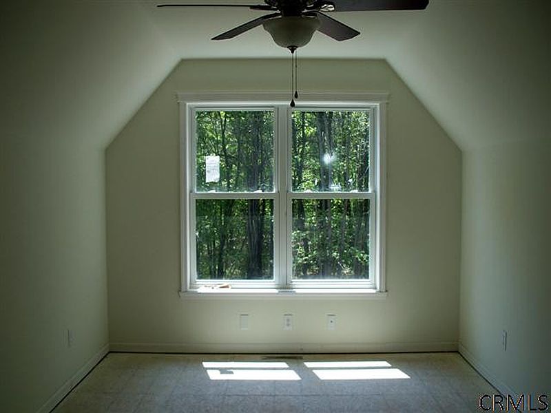 5th image of 170 PERCY HILL Road