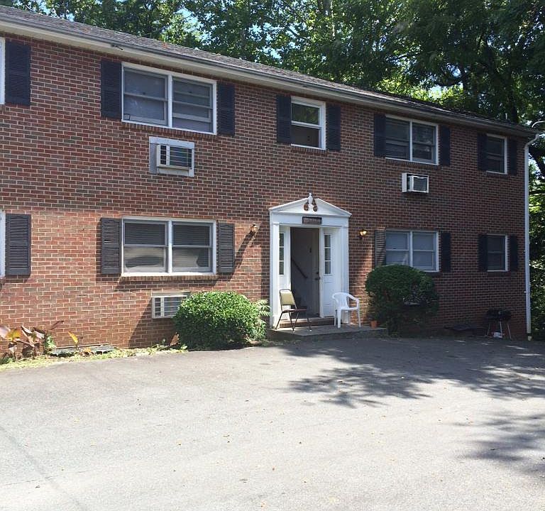 1st image of 35 Oak St #B-1