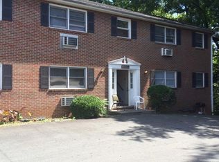 35 Oak St #B-1, Rocky Mount, VA 24151