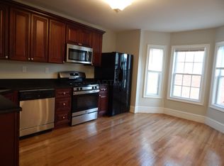 27 Park Ave #3, Somerville, MA 02144