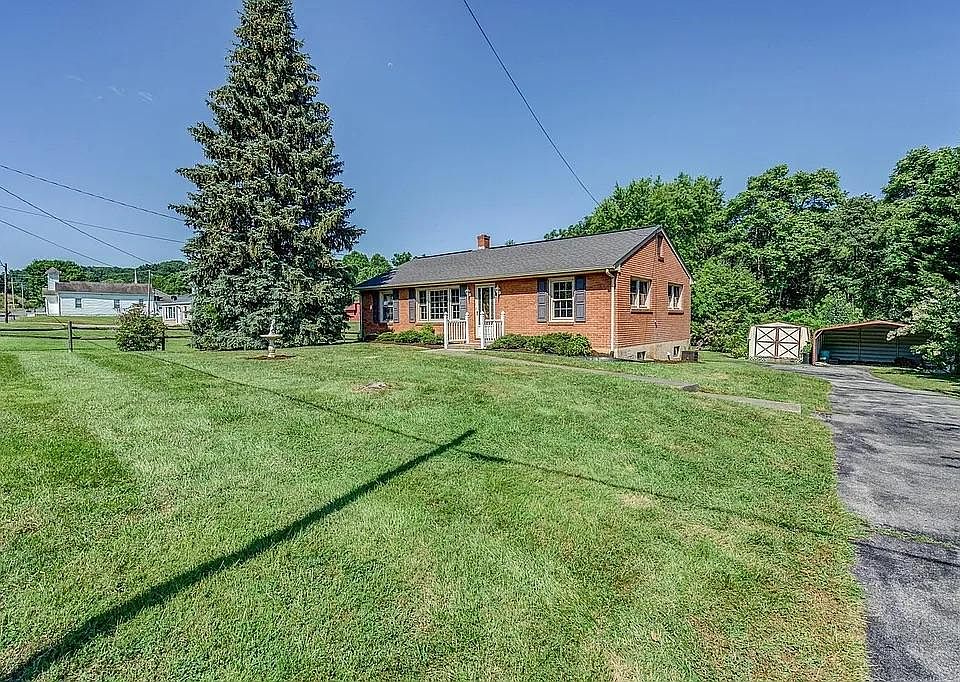 2323 Stoney Battery Rd, Troutville, VA 24175 Zillow