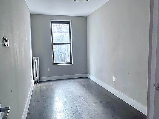 5th image of 234 E 116th St #9