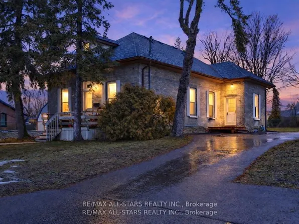 36 Caroline St, Kawartha Lakes, ON K9V 1T1