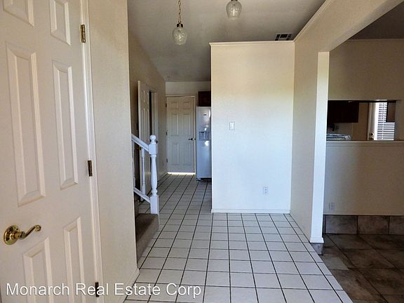2nd image of 1121 Hermosillo Dr