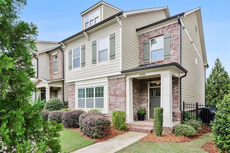 1st image of 2669 Telfair Dr SE