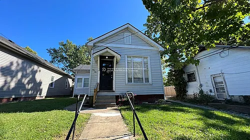910 Watt St Photo 1