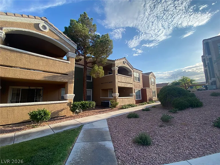8101 W Flamingo Rd #2055 — Photo 2