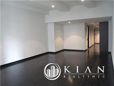 2nd image of 18-20 Pine St #817