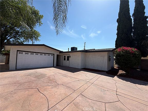 2nd image of 3351 Amhurst Dr