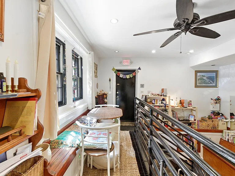 51 Brimmer St #1 — Photo 10