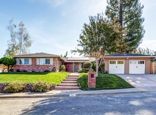 51 Shuey Dr, Moraga, CA 94556