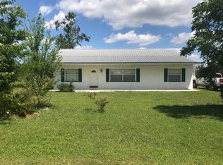 2122 Buckhead Dr, Grand Ridge, FL 32442