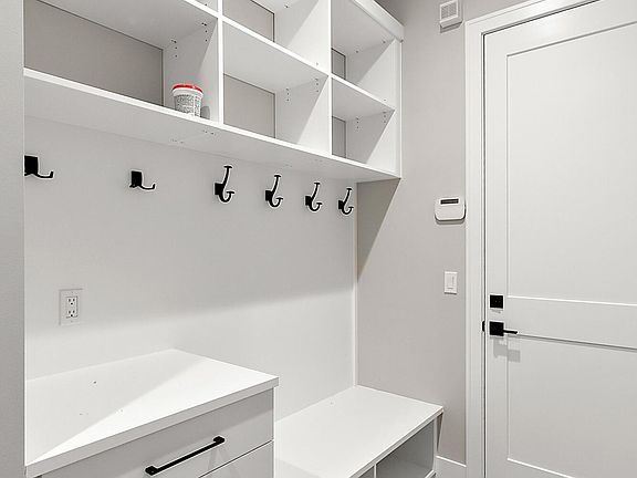 4th image of 4174 Prescott Park Cir