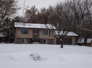 31720 Foxhill Ave, Stacy, MN 55079
