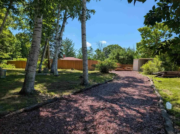 83 Lower Deerfield Road, Northwood, NH 03261