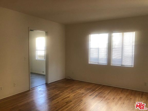 4th image of 10921 National Blvd APT 2