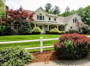 8 Cranberry Dr, Franklin, MA 02038
