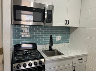 222 Maple St NE #28, Albuquerque, NM 87106