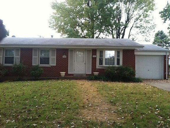 3rd image of 1880 Caposele Ln