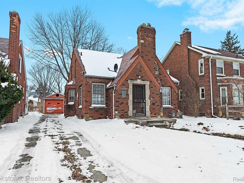 1st image of 16167 Gilchrist St