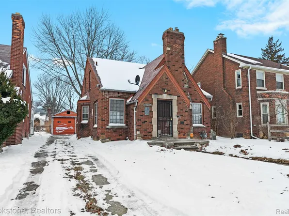 16167 Gilchrist St, Detroit, MI 48235