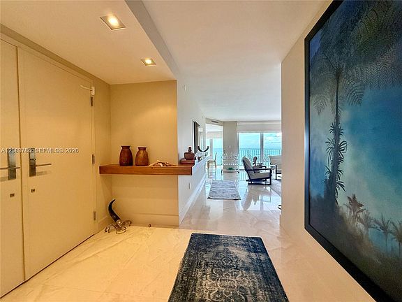 5th image of 881 Ocean Dr APT 25E