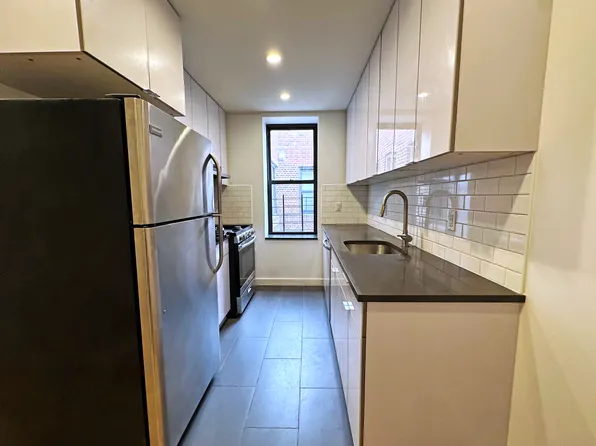 3971 Gouverneur Avenue 6DD image 3 of 11