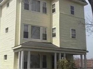 25 N Woodford St, Worcester, MA 01604