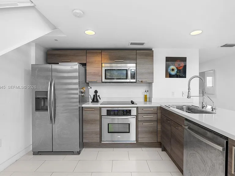 421 Meridian Ave #6 — Photo 33