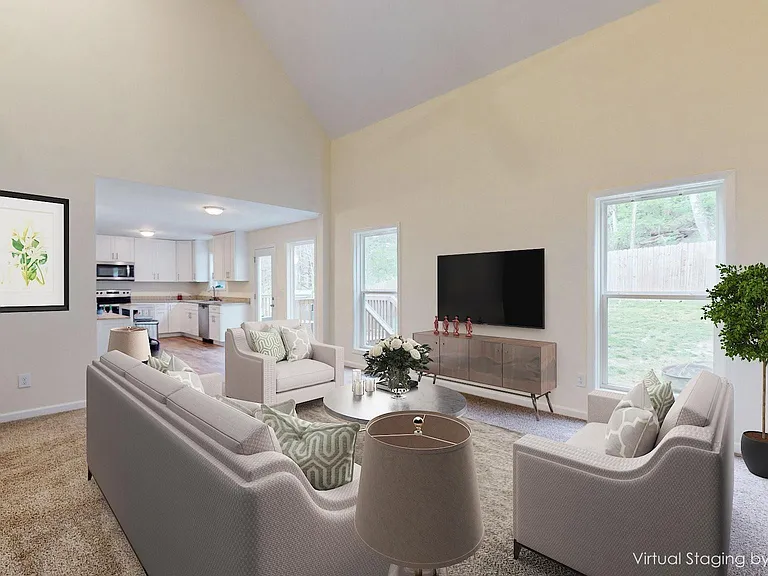 213 Indian Summer Ct — Photo 4