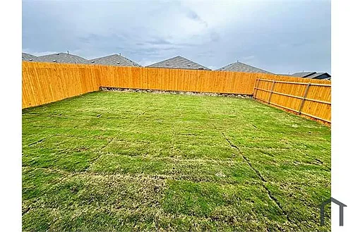 1702 Crossbill St Photo 1
