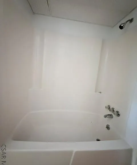 R2617 Bedford St #7 — Photo 10