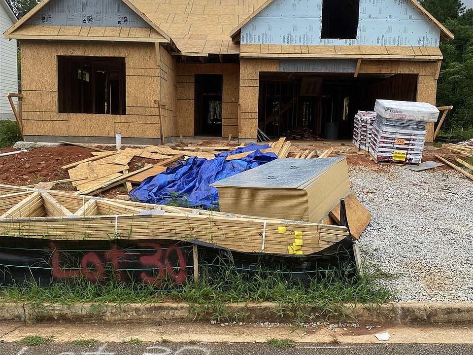 2nd image of 9176 Golfview Cir